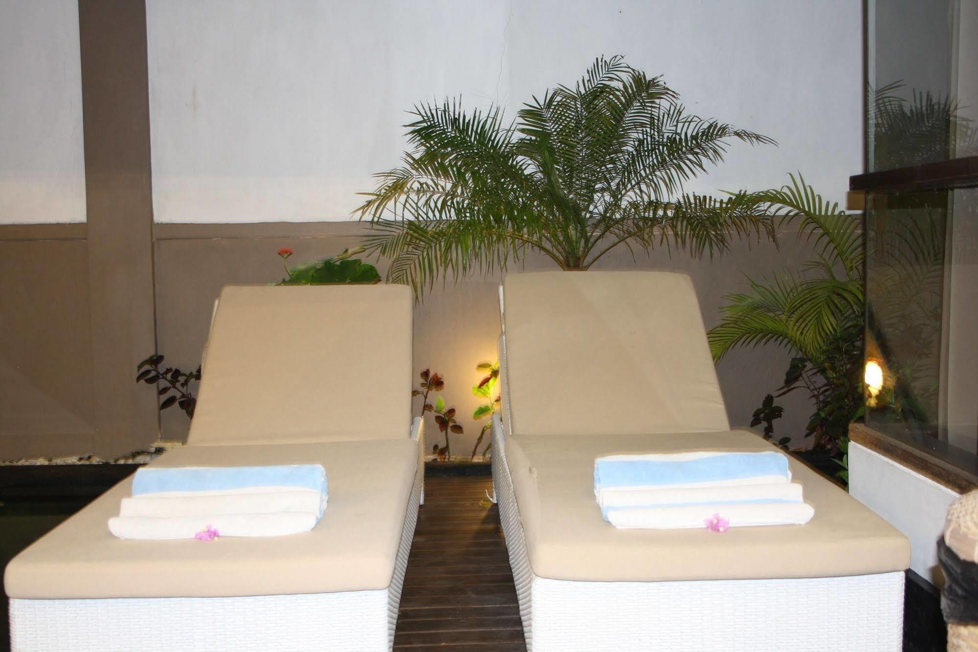 Gili Pearl Three Bedroom Villa Gili Trawangan Exteriér fotografie
